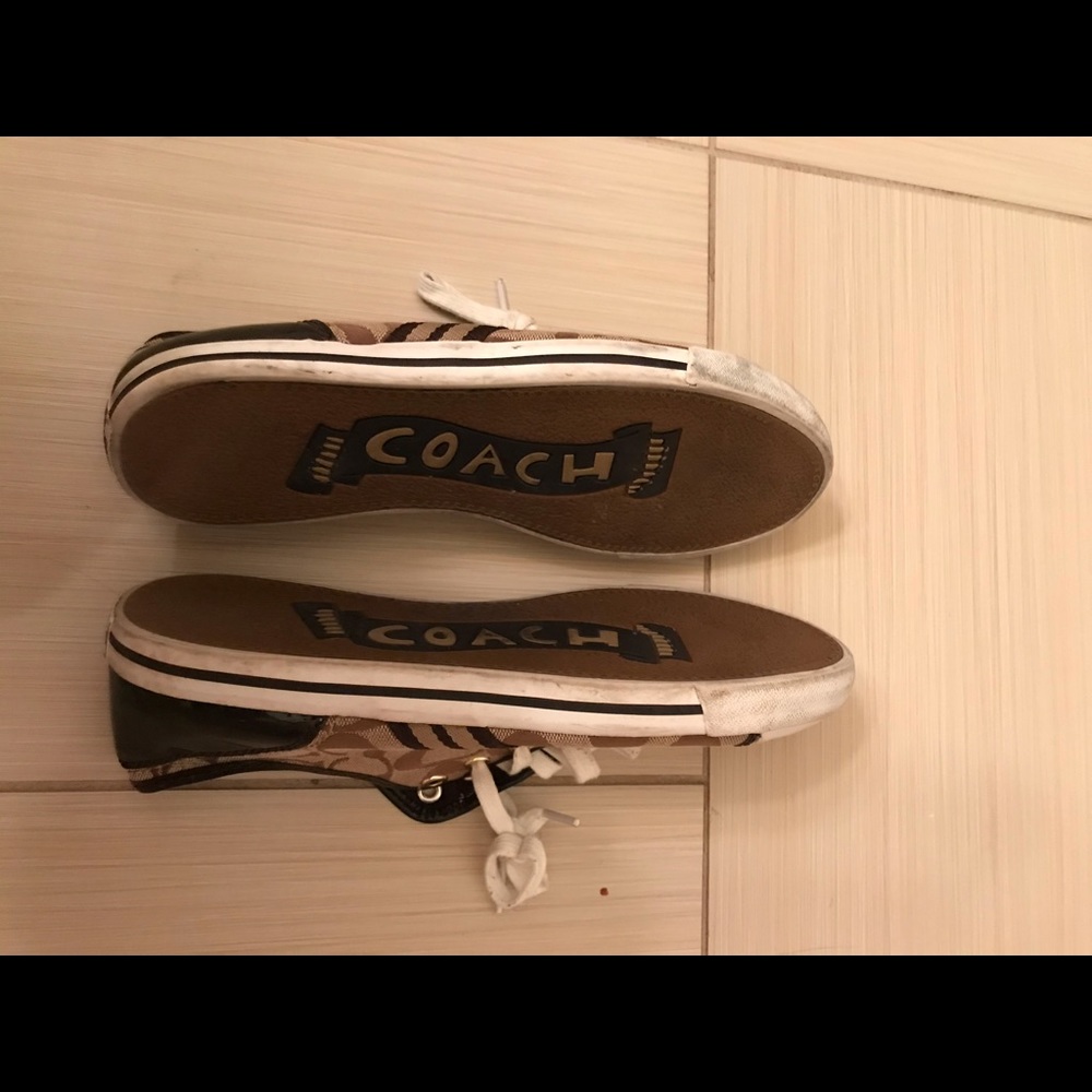 Shoes - Picture 3 of 3
